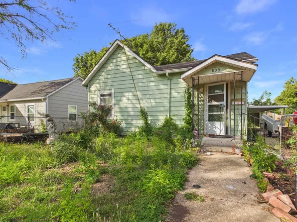 805 E 4th St, Wellington, KS 67152