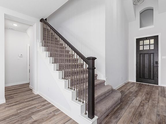 5th image of 12110 Woodnote Ln
