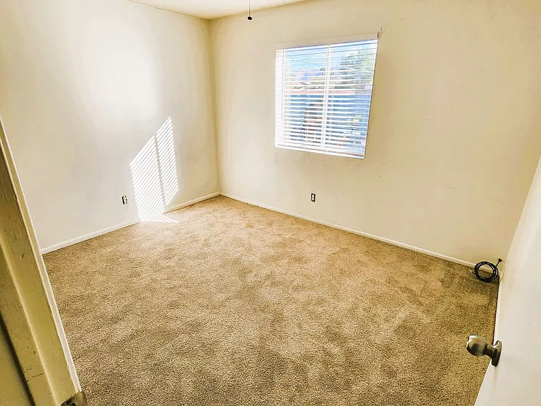 590 W 18th Ave #3 — Photo 6