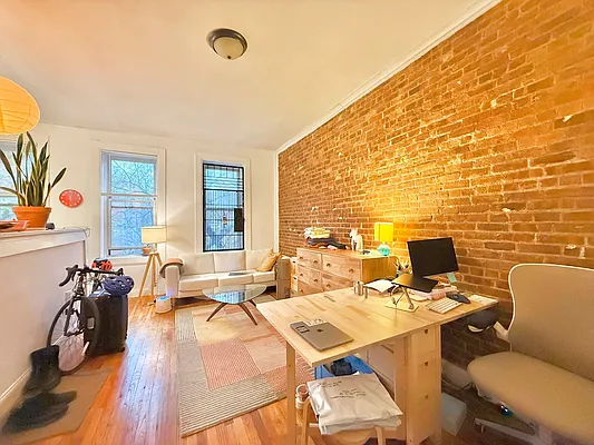 Rented by Doorway NYC, LLC | media 10