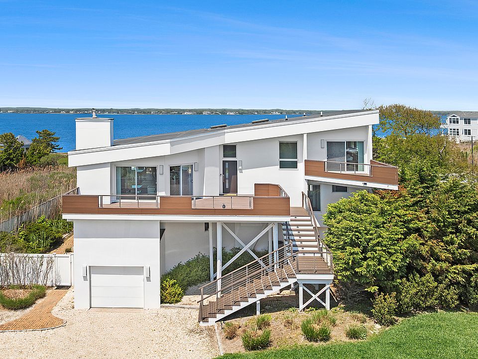 1st image of 588 Dune Rd