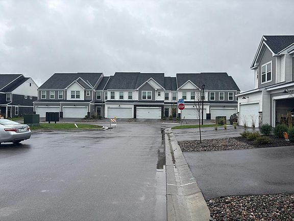 4th image of 12848 Sawyer Ln
