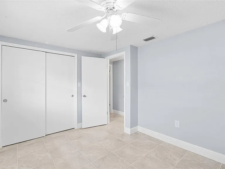 4948 Getner St — Photo 12