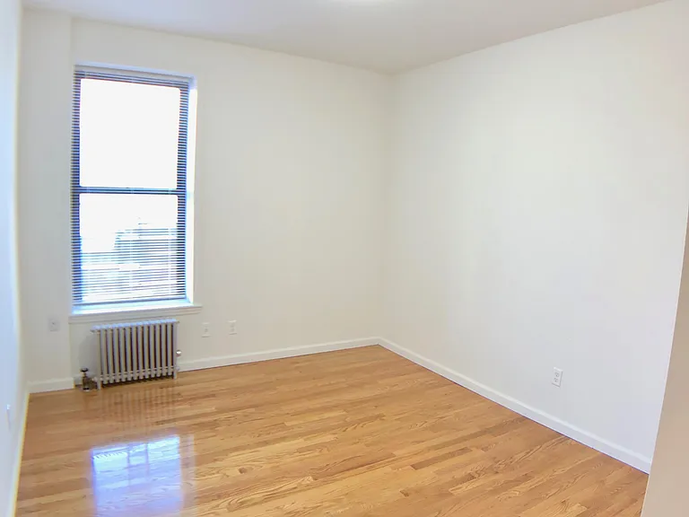 2 Doscher St #1 — Photo 8