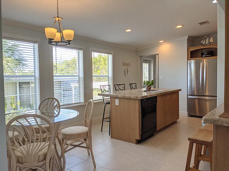 2601 Gulf Dr N — Photo 6
