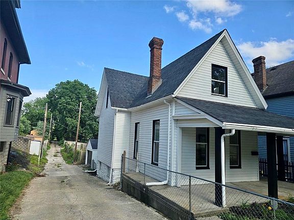 2nd image of 431 Benton Blvd