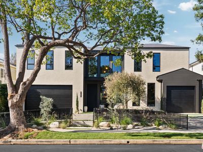 565 Toyopa Dr, Pacific Palisades, CA, 90272