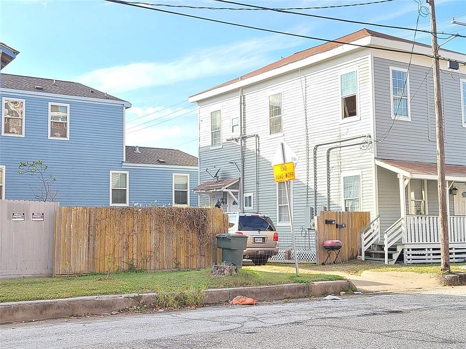 1st image of 901 28th St