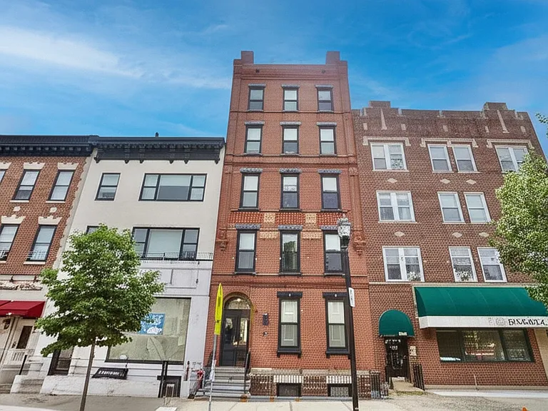 627 Washington St #1 — Photo 19