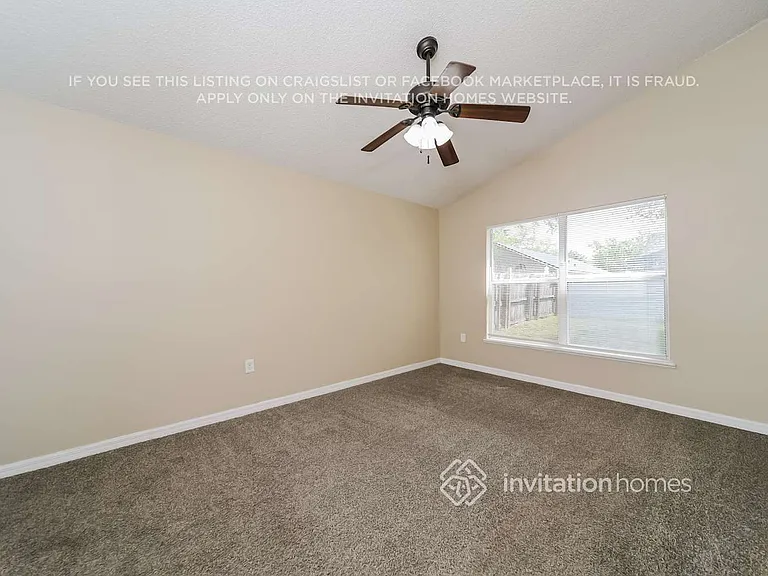 2419 Parsons Pond Cir — Photo 12