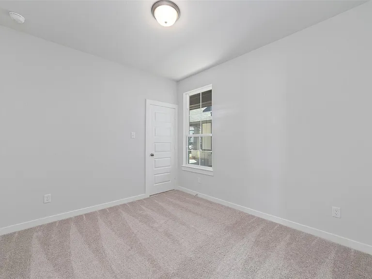 21614 White Bellflower Ln — Photo 4
