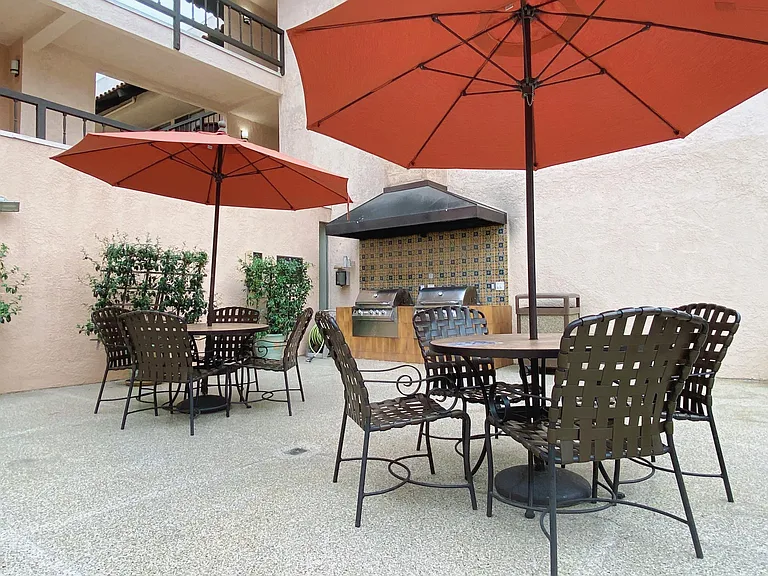 1127 E Del Mar Blvd #315 — Photo 11