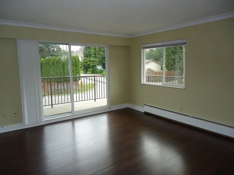 630 Clarke Rd — Photo 8