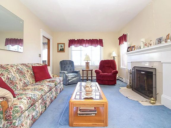 5th image of 12 Abington Ave
