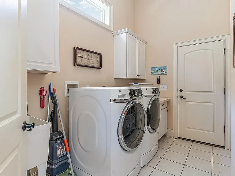 955 Shipmaster Ave — Photo 27