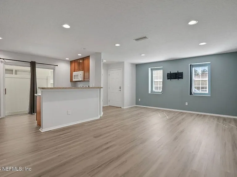 3408 Biltmore Way — Photo 7