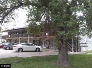 6645 Holdrege St #5, Lincoln, NE 68505