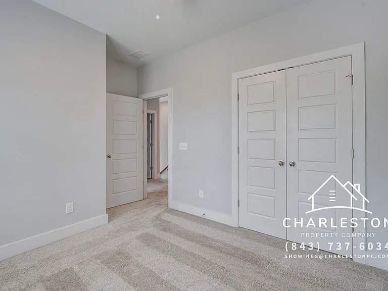 860 W Madison Ave — Photo 15