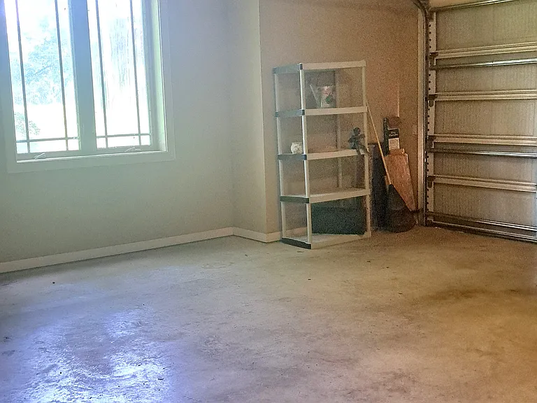 285 Pine Dr — Photo 36