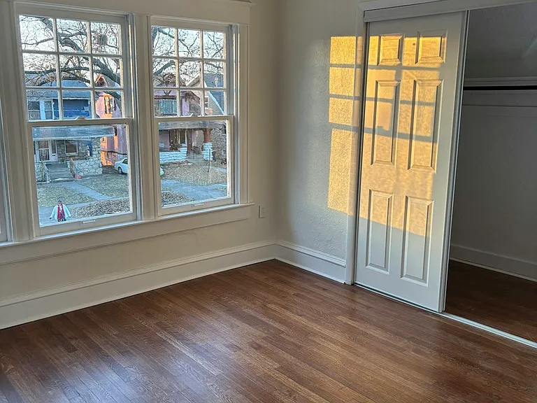 4119 S Benton Ave — Photo 65