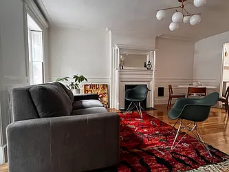 123 Chauncey Street