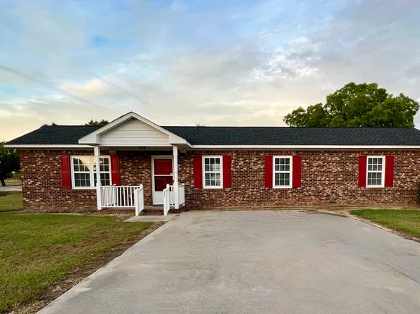 33 Cortez Ln, Coats, NC 27521