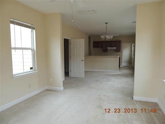 3rd image of 313 Looney Ave