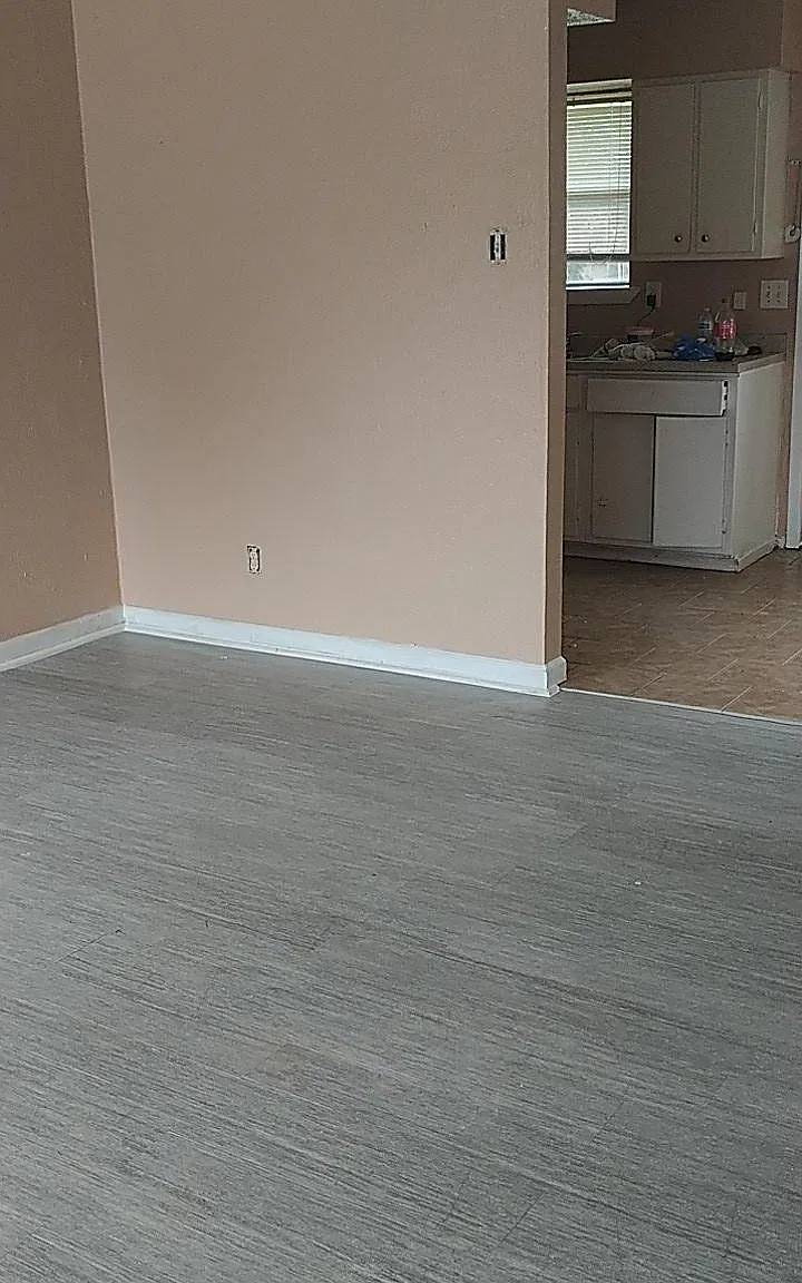 4 bed, 1176 sqft, $1,700 — Photo 4