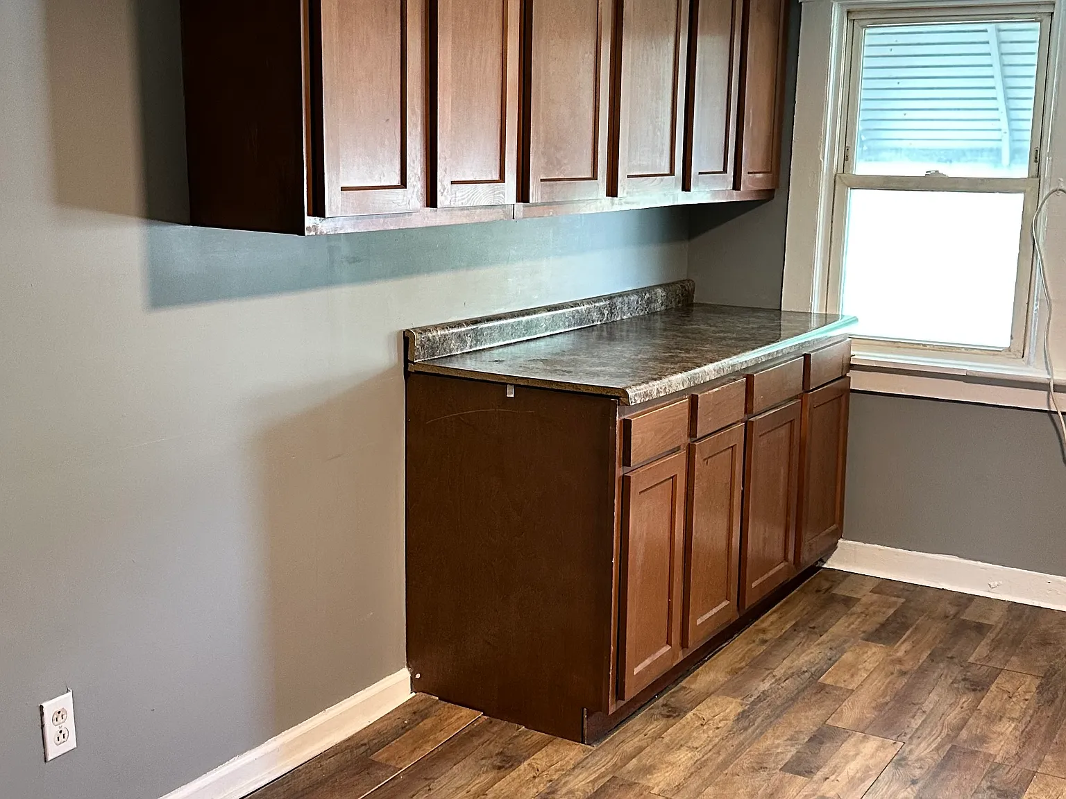 2 bed, $950 — Photo 2