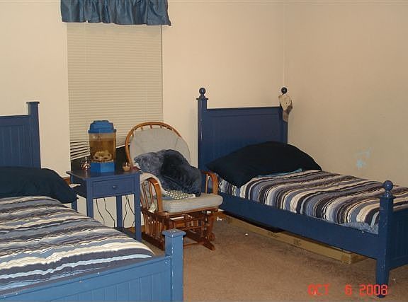 2Nd bedroom