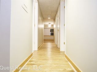 1544 Park Ave APT 201, Racine, WI 53403