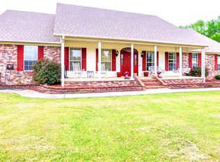 9114 Bridge Creek Rd, North Little Rock, AR 72120