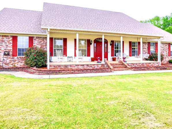 9114 Bridge Creek Rd, North Little Rock, AR 72120