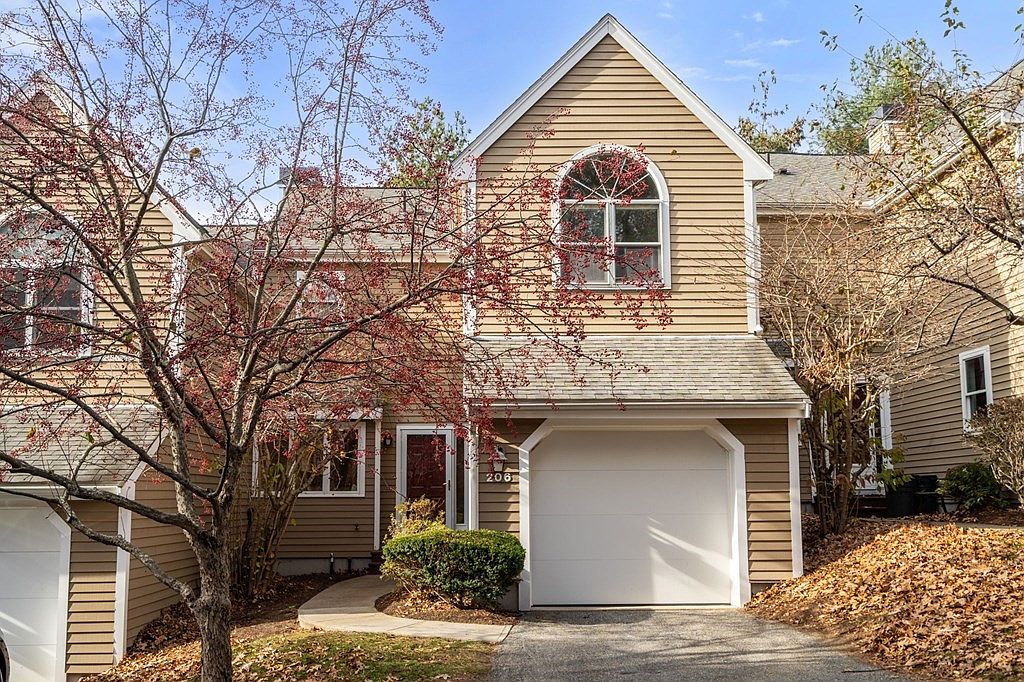 206 Forest Dr 206, Waltham, MA 02452 MLS 73182815 Zillow