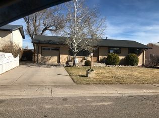 2550 Ridgewood Ln, Pueblo, CO 81005