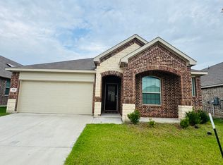 736 Pollyann Trl, Haslet, TX 76052