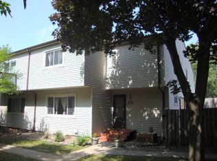 1476 Woodview Ave E, Saint Paul, MN 55122