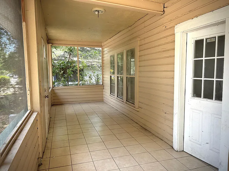 931 Newton Ave S #2 — Photo 18