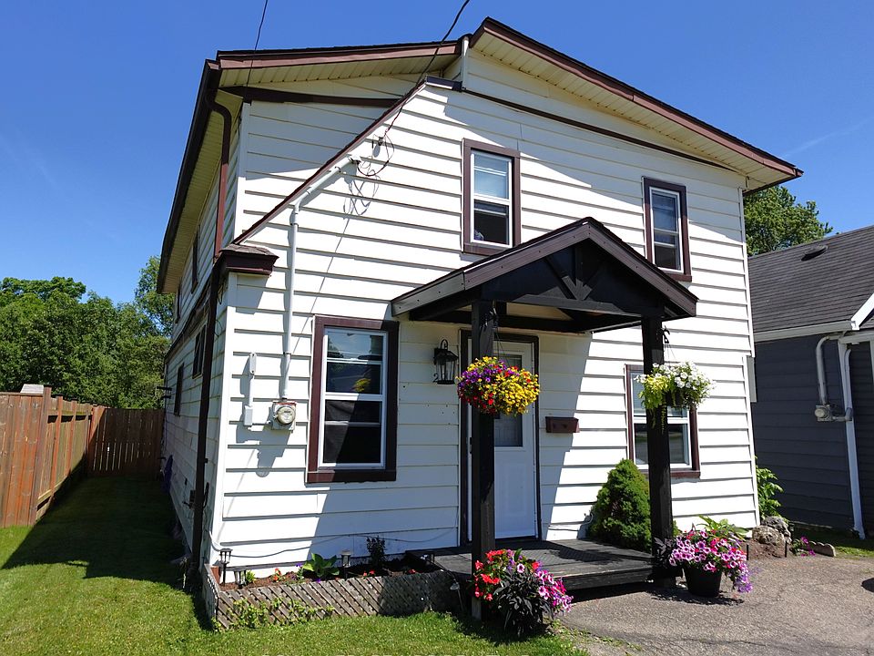 1st image of 29 Wellington St