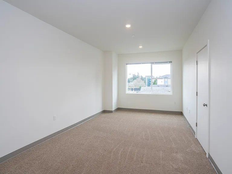 11208 Kline St SW #J-4 — Photo 20