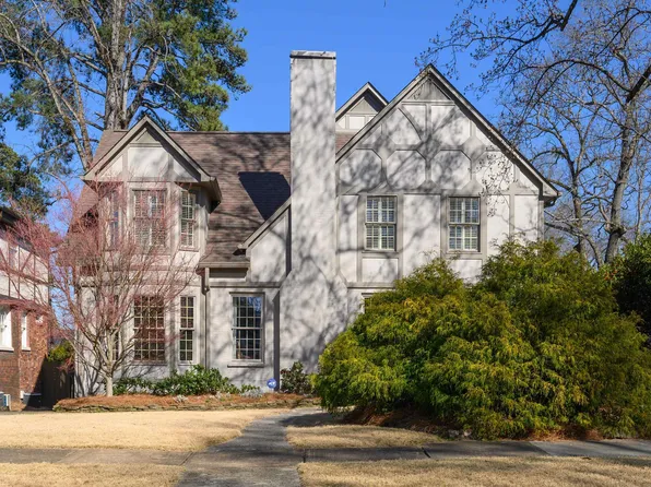 309 La Playa Pl, Birmingham, AL 35209