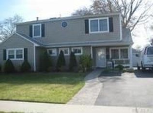 246 Andrew Ave, East Meadow, NY 11554