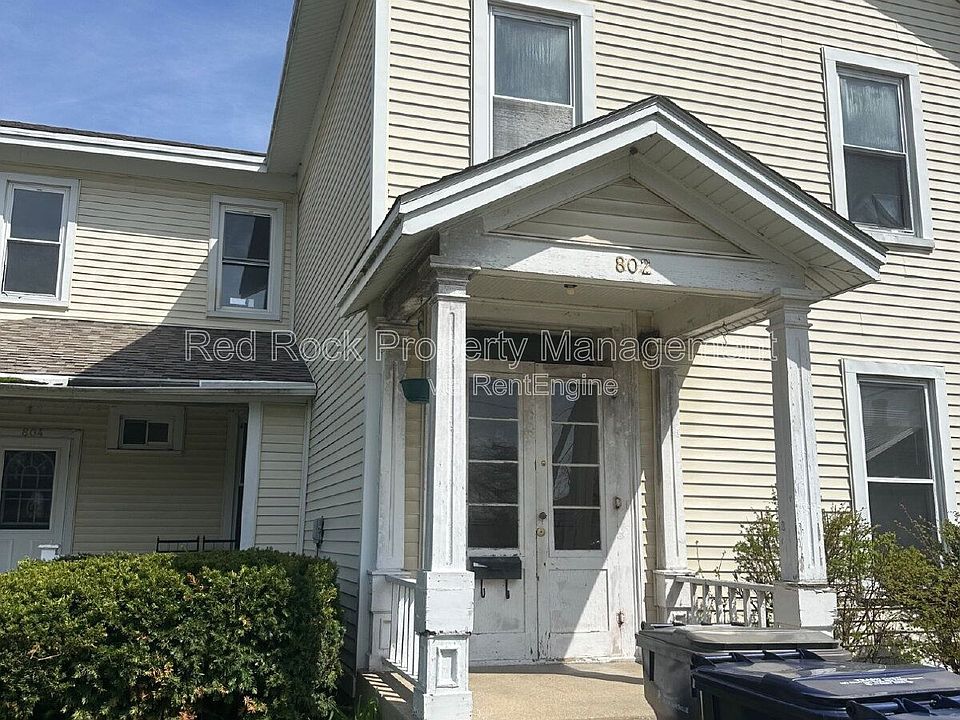 1st image of 802 McKinley St