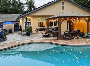 22740 Acari Rd, Bakersfield, CA 93314