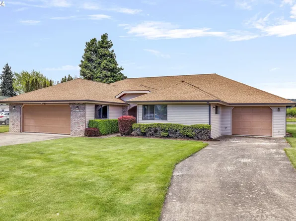 3670 Belmont Dr, Hood River, OR 97031