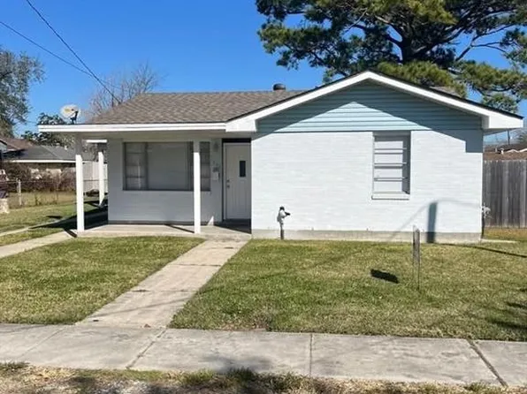 1505 Stafford St, Gretna, LA 70053