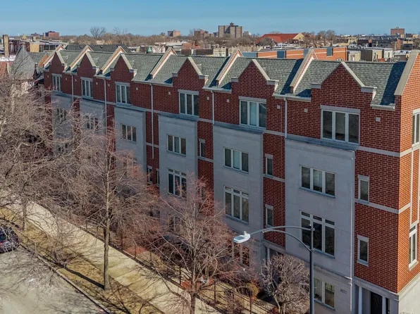 4553 S King Dr, Chicago, IL 60653