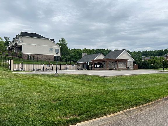 5th image of 449 Laurel Ridge Ln #99/9
