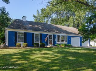 22 Fieldpoint Rd, Montgomery, IL 60538