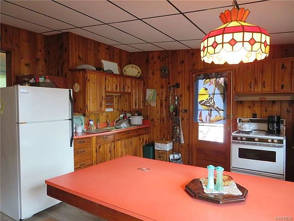 5th image of 7969 Tate Rd